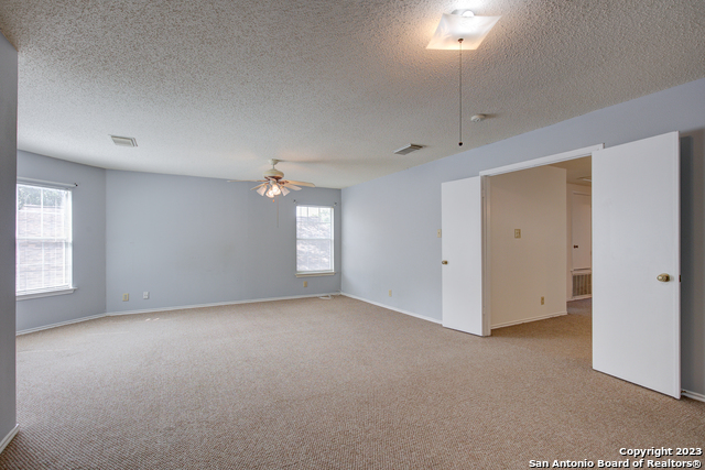 Image 22 of 41 For 10138 Sandbrook Hill