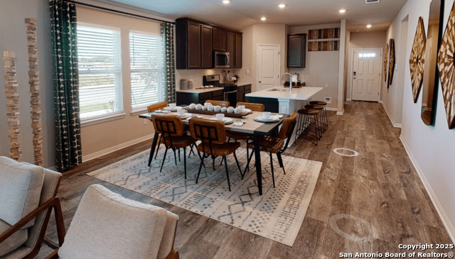 Image 4 of 12 For 25726 Rosey Way