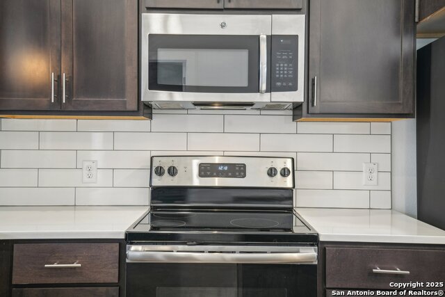 Image 11 of 40 For 1130 N Olive St