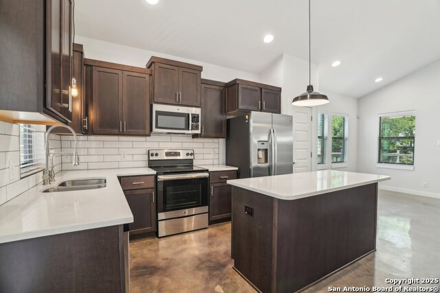 Image 12 of 40 For 1130 N Olive St