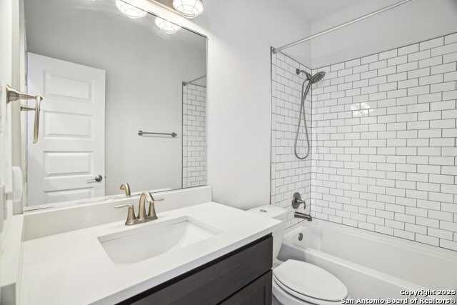 Image 26 of 40 For 1130 N Olive St