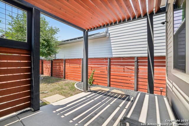 Image 31 of 40 For 1130 N Olive St
