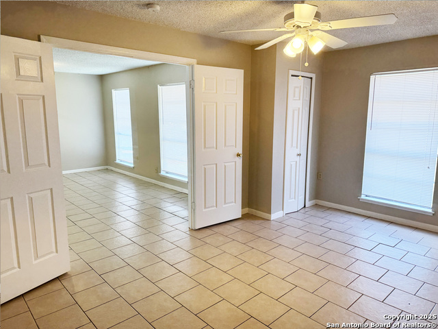 Listing photo id 12 for 12226 Valley Forge