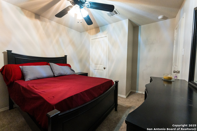 Image 32 of 36 For 9815 Marbach Garden
