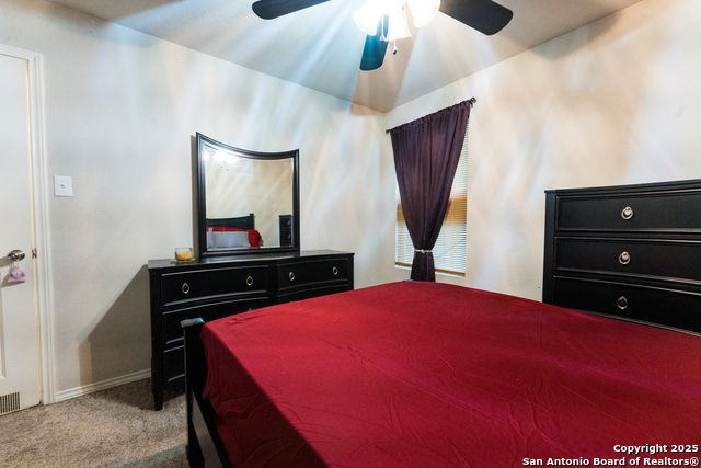 Image 33 of 36 For 9815 Marbach Garden