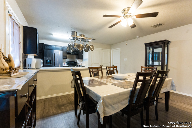 Image 8 of 36 For 9815 Marbach Garden