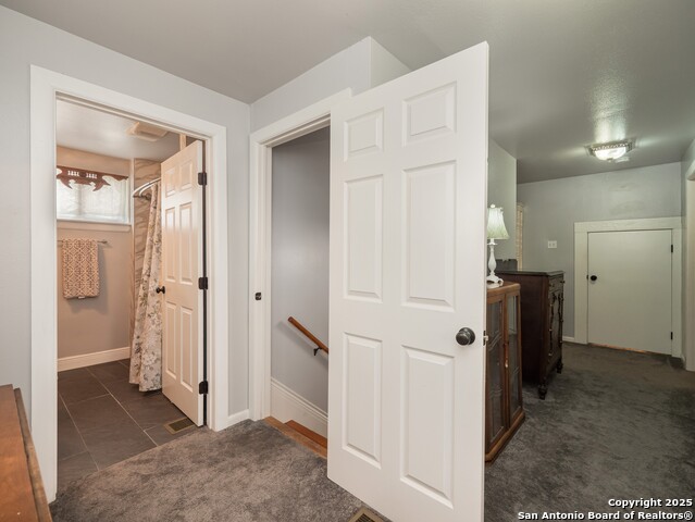 Listing photo id 26 for 2275 Huber Rd