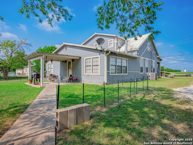 Listing photo id 34 for 2275 Huber Rd