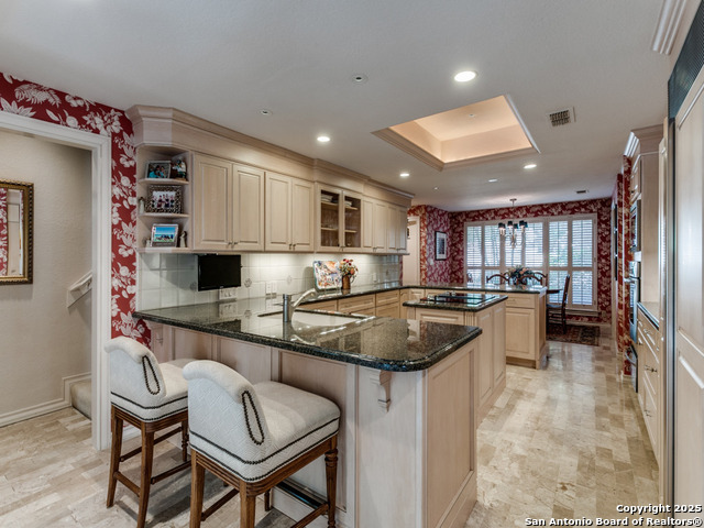 Listing photo id 12 for 11607 Elm Ridge