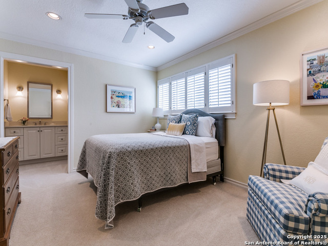 Listing photo id 35 for 11607 Elm Ridge