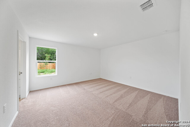 Image 15 of 25 For 13522 Verplank Bend