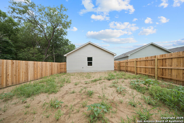 Image 25 of 25 For 13522 Verplank Bend