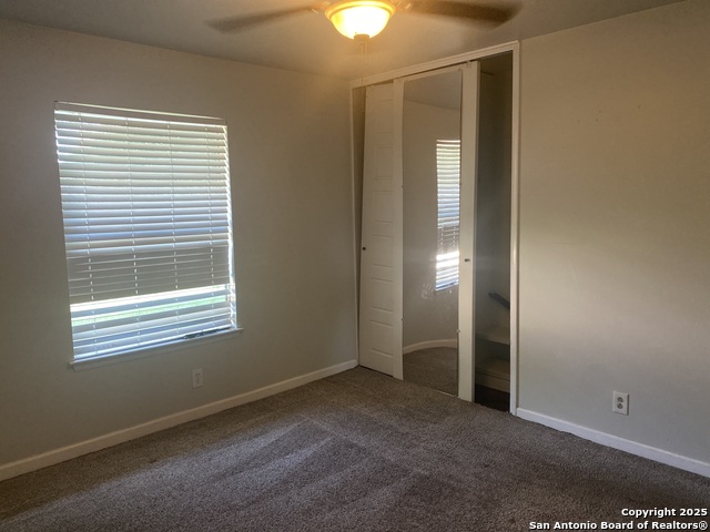 Image 7 of 14 For 5142 Village Ct