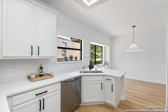 Image 11 of 54 For 959 Lightstone Dr