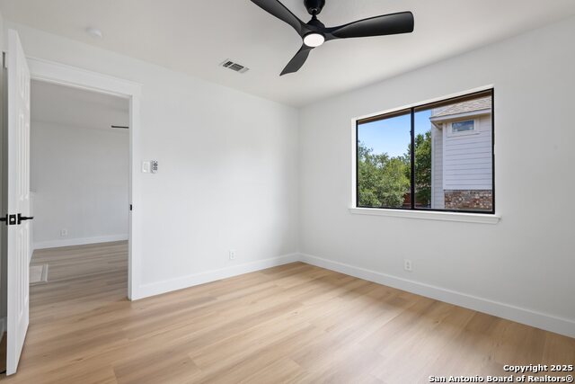 Image 22 of 54 For 959 Lightstone Dr