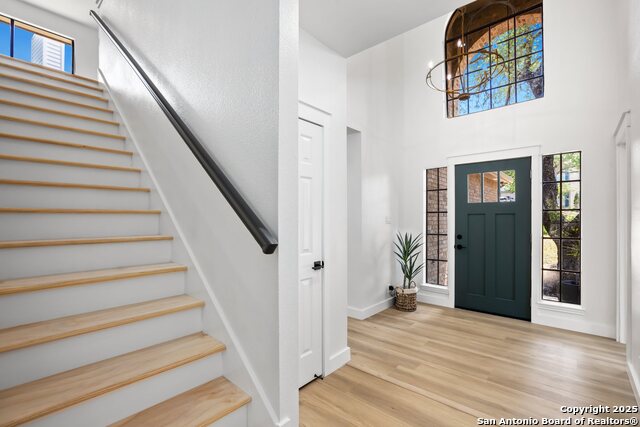 Image 4 of 54 For 959 Lightstone Dr