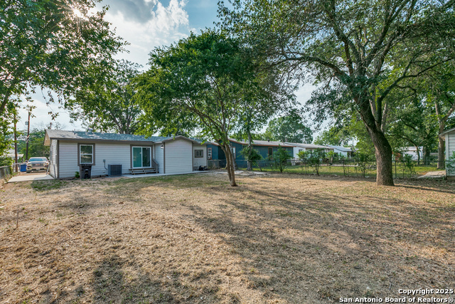 Listing photo id 22 for 2822 Spokane
