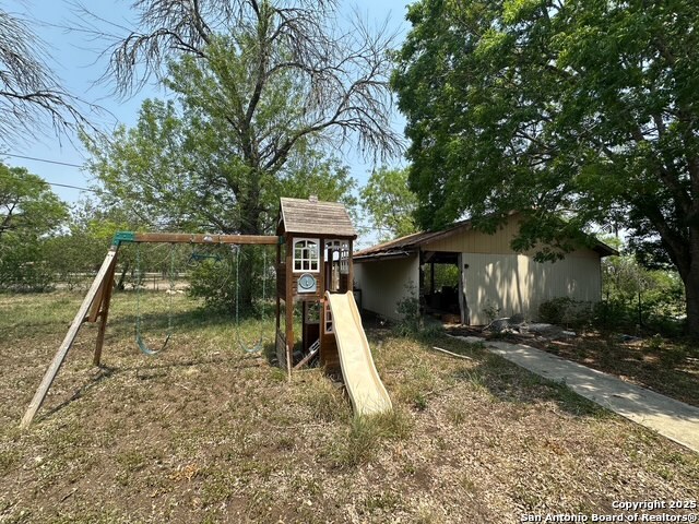 Image 10 of 15 For 368 County Road 458