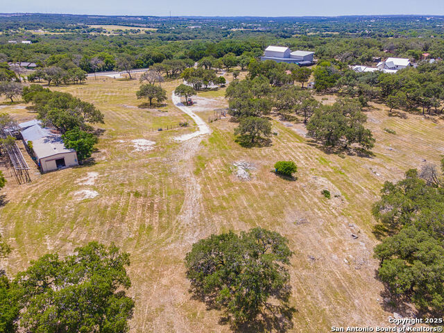 Listing photo id 9 for 30 Fm 1376