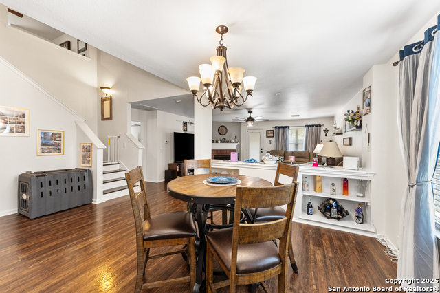 Listing photo id 9 for 1623 Rainy Brook