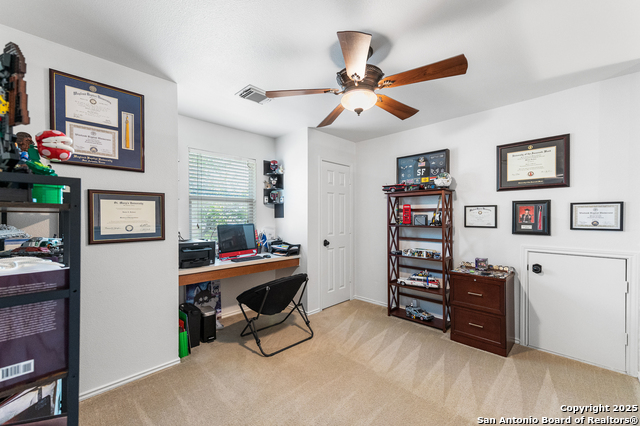 Listing photo id 25 for 1623 Rainy Brook