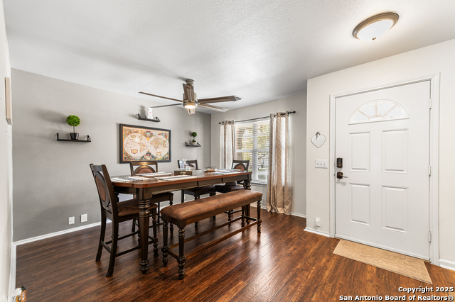 Listing photo id 5 for 1623 Rainy Brook
