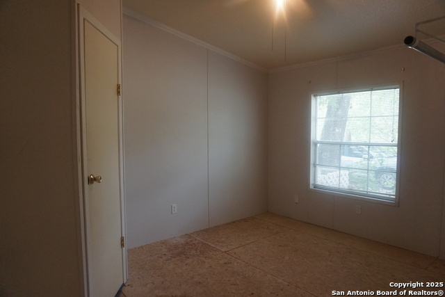 Listing photo id 19 for 23027 Fawn Trail Dr.