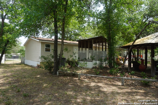 Listing photo id 28 for 23027 Fawn Trail Dr.