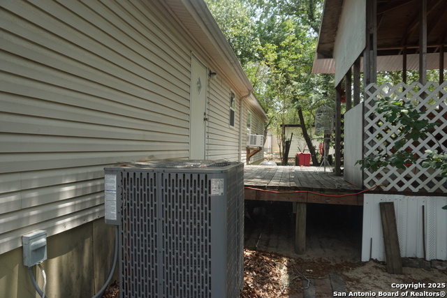 Listing photo id 29 for 23027 Fawn Trail Dr.