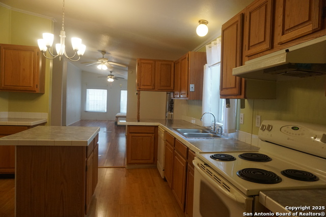 Listing photo id 5 for 23027 Fawn Trail Dr.