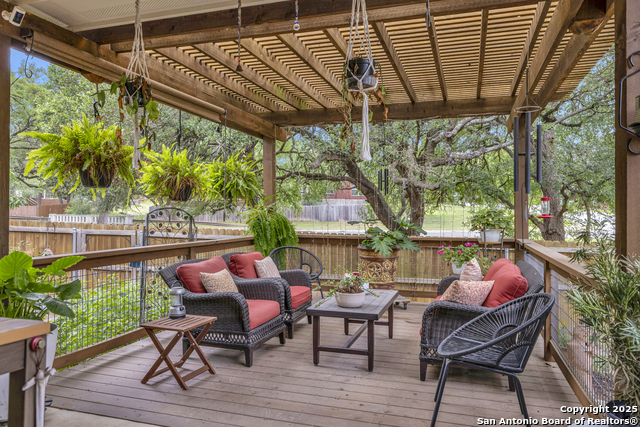 Listing photo id 23 for 795 San Luis