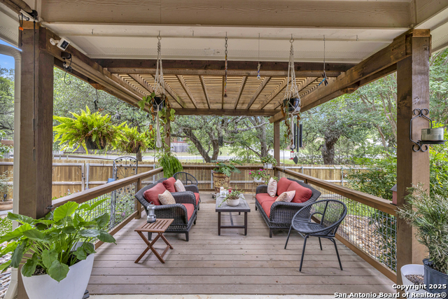 Listing photo id 24 for 795 San Luis
