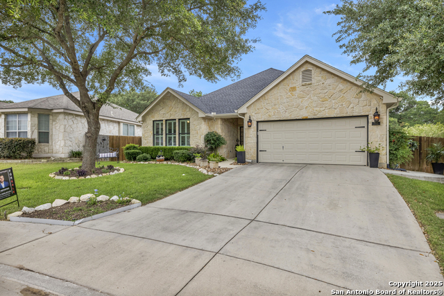 Listing photo id 1 for 795 San Luis
