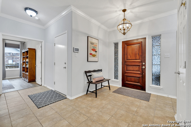 Listing photo id 3 for 795 San Luis