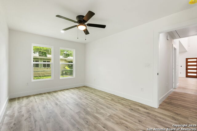 Listing photo id 17 for 259 Future