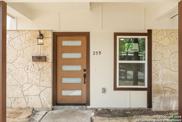 Listing photo id 1 for 259 Future