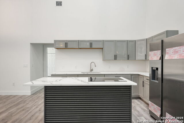 Listing photo id 7 for 259 Future