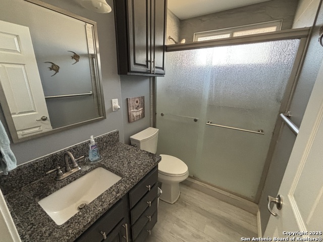 Listing photo id 29 for 527 Artemis