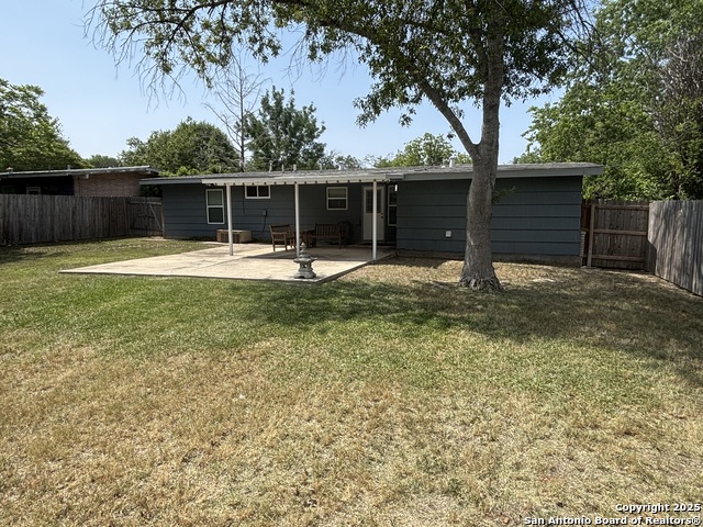 Listing photo id 39 for 527 Artemis