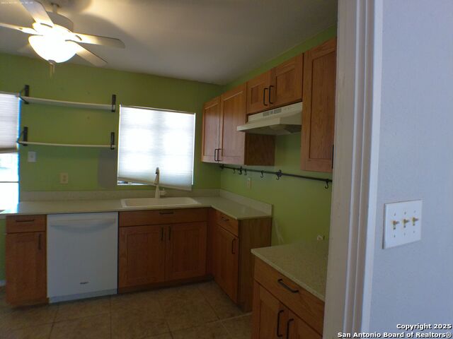 Image 7 of 17 For 427 Olney  
