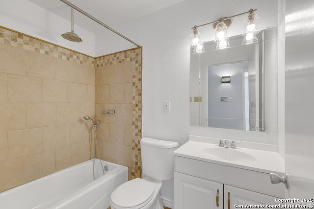 Image 17 of 50 For 4319 Parkwood