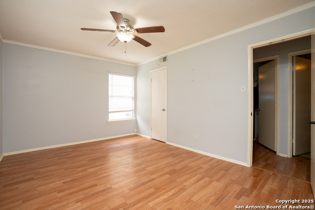 Image 43 of 50 For 4319 Parkwood