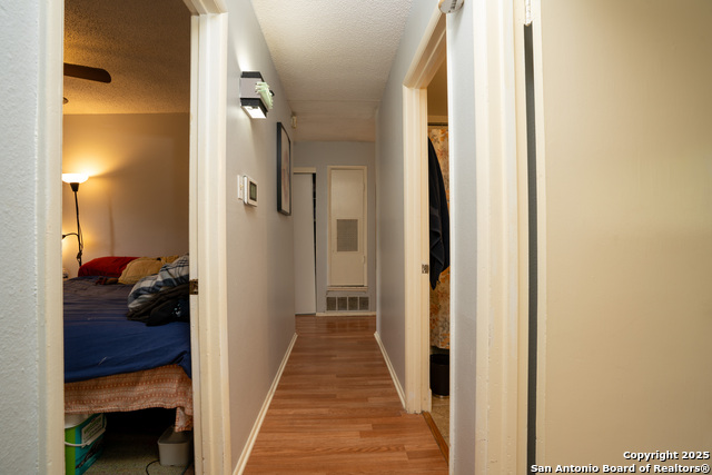 Image 46 of 50 For 4319 Parkwood