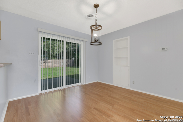 Image 7 of 50 For 4319 Parkwood