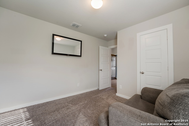 Listing photo id 21 for 6955 Shiraz Way