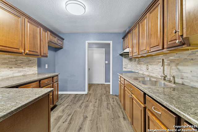 Listing photo id 11 for 229 Maske Rd