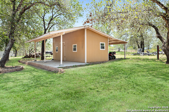 Listing photo id 30 for 229 Maske Rd