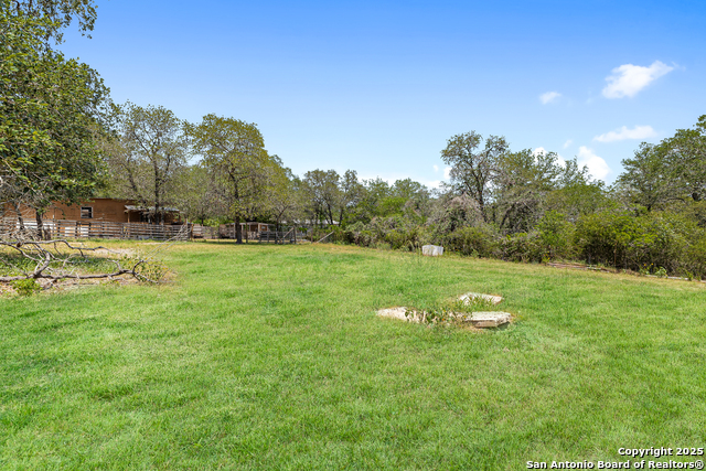 Listing photo id 38 for 229 Maske Rd