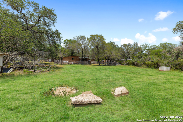 Listing photo id 39 for 229 Maske Rd