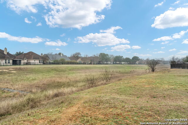 Listing photo id 29 for 7938 Cibolo